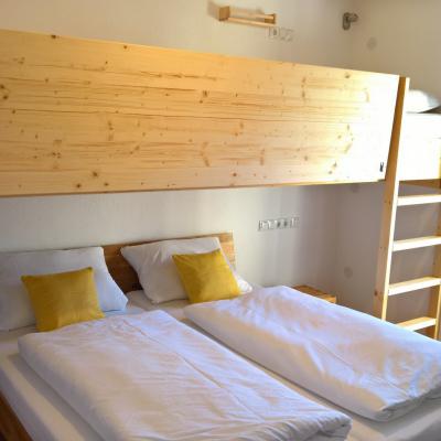 Schlafzimmer für 4 Personen - City © Haus Gigl